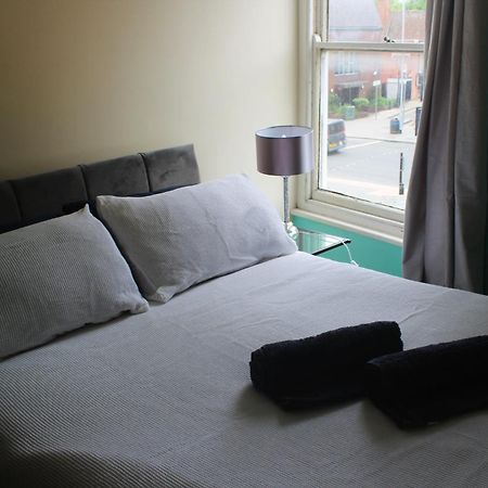 City Heights Appartement Canterbury Buitenkant foto